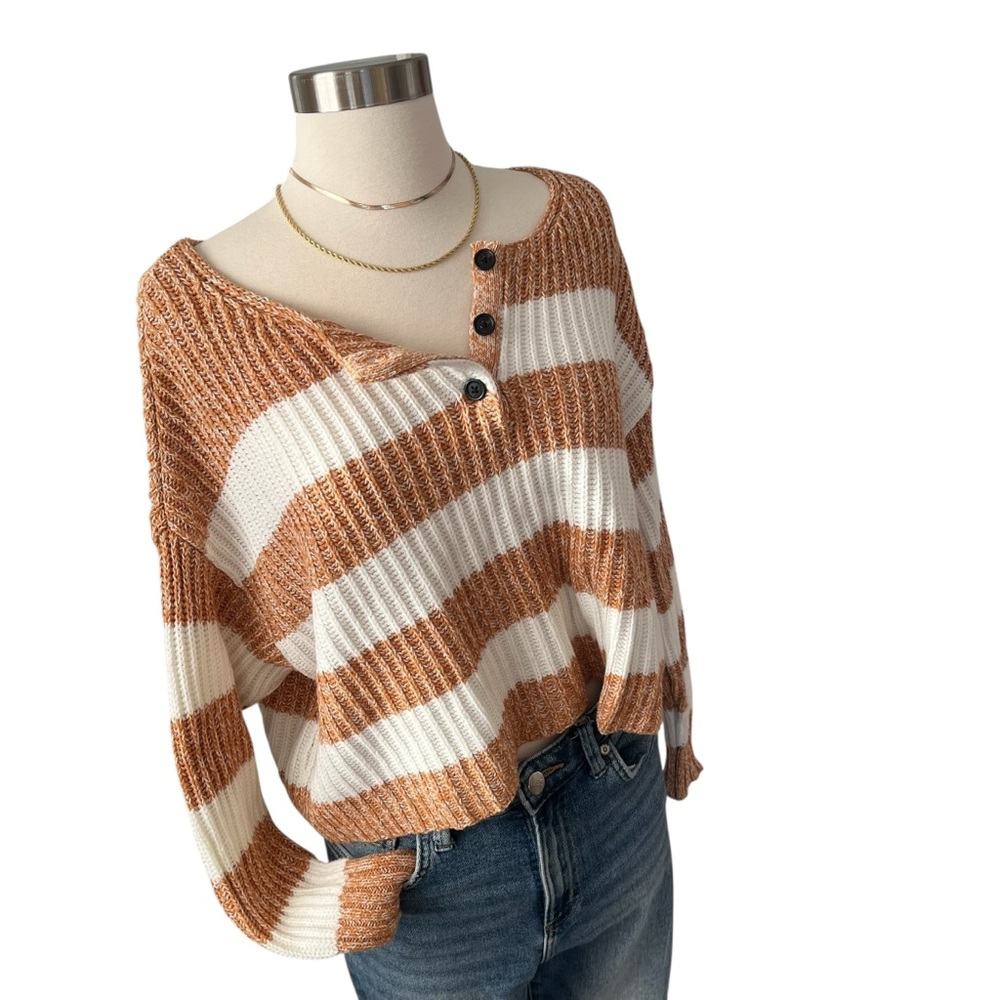 AEO cropped striped henley ribbed sweater white yellow S